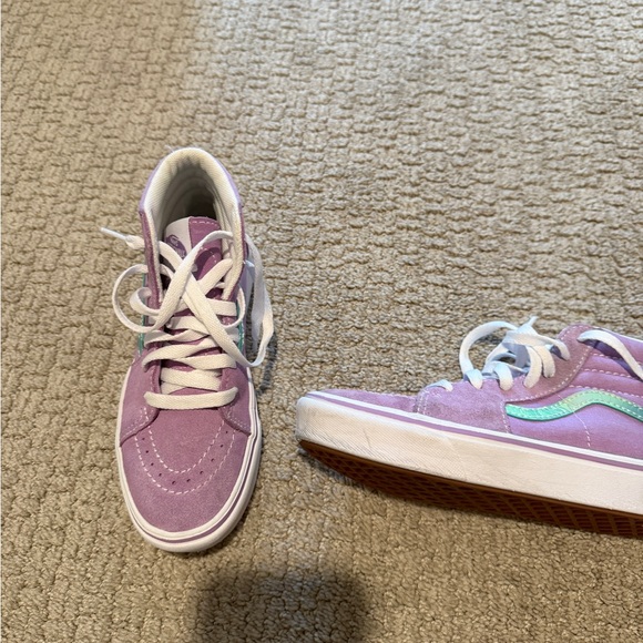 Vans Girls Lavender High-Top Sneakers - Picture 5 of 6